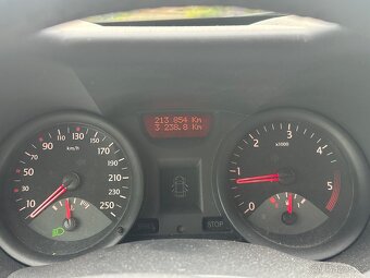 Renault Megane 2 1.5dci 74kw - 13