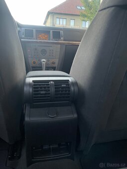 Opel Vectra 2.2i 114kW - 13