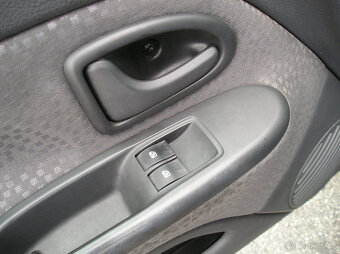 RENAULT CLIO II 1.1 43KW RV-2008-KLIMA - 13