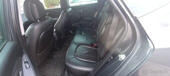 Hyundai ix35 - 13
