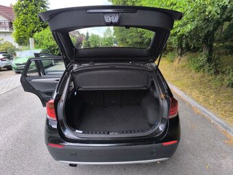 BMW X1 2,0i sDRIVE - 13