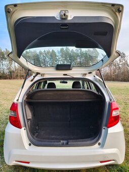 Honda Jazz, 1.2 V-tec, 66 kW, r.v. 2015, ČR 1. majitel - 13