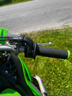 Kawasaki KXF 250 rok 2011 jedna vada a to spojkový koš - 13