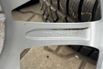 Škoda Karoq 7x18 5x112 ET45 pneu 225/50 R18 99H - 13