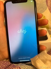 apple iphone xr 64gb - 13