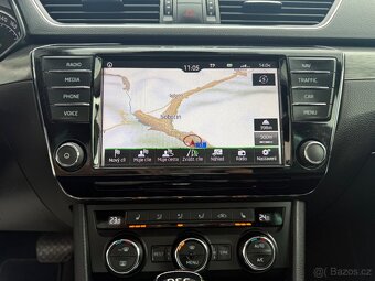 Škoda SUPERB 2.0 TDi DSG NAVI KAMERA PANORAMA TAŽNÉ - 13