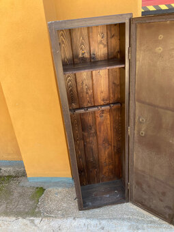 Skříň kovová, dílenská, na zbraně i jiné za 800 kč - 13