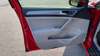 VW GOLF VII 1.6TDI 81kW DSG NAVI NEZÁVISLÉ TOPENÍ - 13