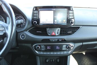 Hyundai i30 1,6CRDi 85KW, STYLE, ZÁRUKA, DPH, r.v. 2020 - 13