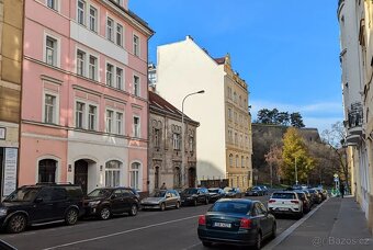 Pronájem bytu 1+1 (33 m2) + lodžie (5 m2), Praha 4 - Nusle, - 13
