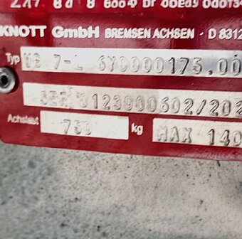 Vozík přívěsný 2,06m x 1,11m, perforované bočnice - 13