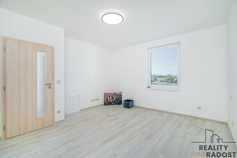 Pronájem  RD 4+kk, 183 m2, pozemek 507 m2, garáž, Moravičany - 13