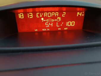 Berlingo 1.6HDi 16V 80Kw Multispace - 13