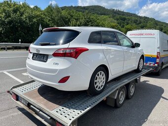 Hyundai i30 combi 1.4i - 13