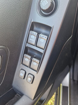 SsangYong Korando 2.0 XDi - 2012 4x4 závěs 2t - 13