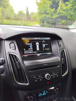 FORD FOCUS COMBI 2.0 TDCI 103KW 140hp rok 9/2014  udržovany - 13
