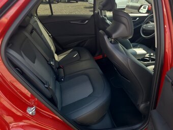 Kia Niro MY23 electric Style 64kWh,V2L, záruka 3f/TČ - 13