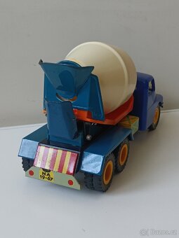 Tatra 138 míchačka KDN stará hračka Kaden - 13