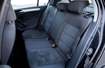 Volkswagen Golf 1.6 TDI, 77kW, M5 - 13