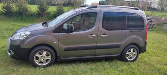 PEUGEOT PARTNER TEEPE BENZ+LPG - 13