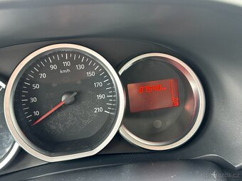 Dacia Lodgy 1.6 MPi 80 kW + LPG, 1. majitel, ČR - 13