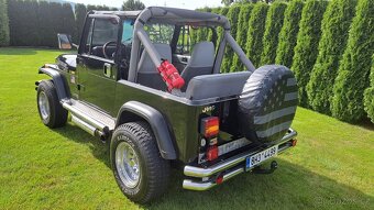 Jeep Wrangler YJ - 13