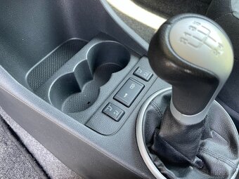 Škoda Fabia 1.9 TDi 77kW Serviska, Senzory - 13