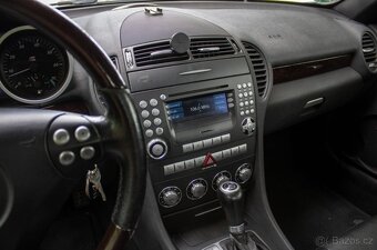 Mercedes-Benz SLK 350 - 13