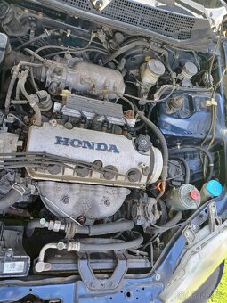 HONDA CIVIC 15i LS VTEC, 84kw - 13