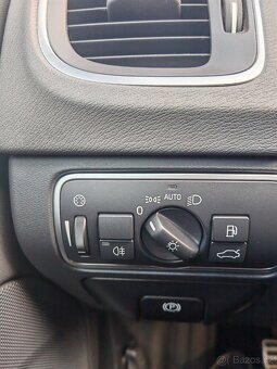 Volvo S60 2.0 T3 R-Design 112 kW - 13