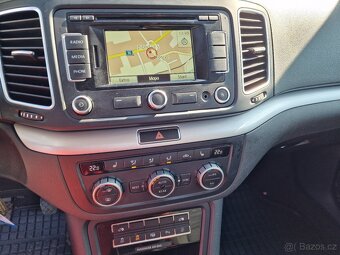 Volkswagen SHARAN 2,0TDI CUP103KW 7MÍST NAVI - 13