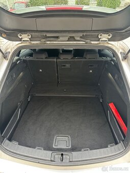 Toyota Corolla 1.8 Hybrid 2021 🚗 - 13