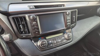 Toyota Rav4 2,0i 4x4 08/2016 - 13