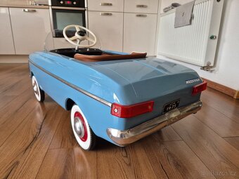 Šlapaci autíčko moskvič - dovoz - 13