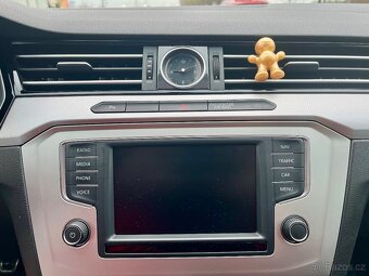 VW Passat kombi 2015 - 13