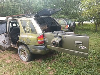 2x Opel Frontera 3.2 V6 - 13