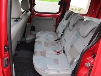 RENAULT KANGO 1.2-16v , 5 míst, nové STK,  Krasavec - 13