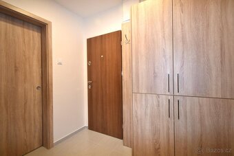 Pronájem krásného bytu 1+kk, 30m2, Praha 4 - Háje, ul. Schul - 13