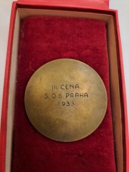 STARÉ MOSAZNÉ MEDAILE ZE  30.let - 13