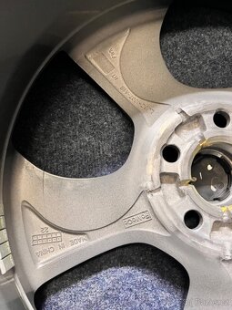 5x108 R18 Originál Alu Mustang Mach Electric 2022 - TOP STAV - 13