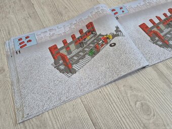LEGO 10027 VLAK 9V - Train Engine Shed - 13