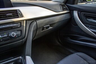BMW Rad 3 Touring 316d - 13