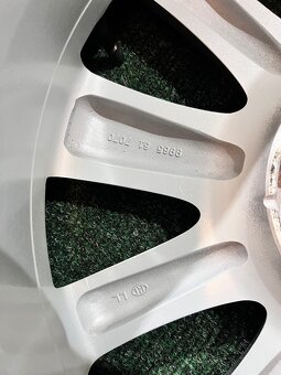 5x114,3 R17 Mazda CX originál Alu - ET 50, výborný stav - 13