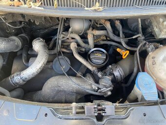 Volkswagen T5 Multivan, Euro 3, 2.5TDi, 7 míst - 13