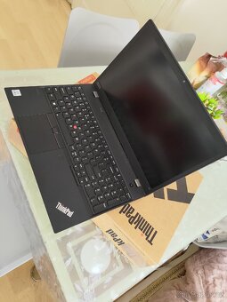 Lenovo Thinkpad T15 gen1 - 13