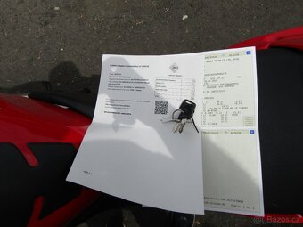 Honda VFR 800 - 13