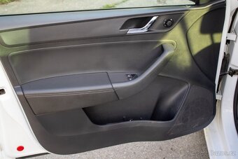 Škoda Rapid 1.6 TDI 115k Ambition - 13