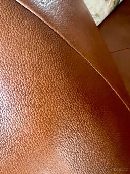 Rohová celokožená sedačka s taburety - 13