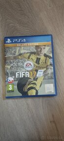 playstation 4 + 10 her - 13