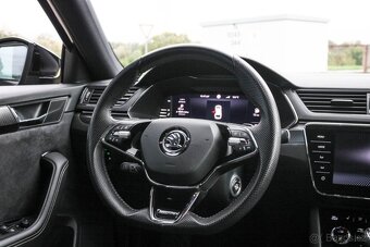 Škoda Superb Combi 2.0 TDISportline DSG - 13